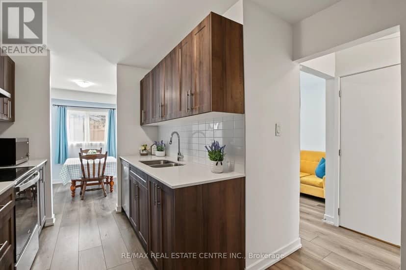 32 - 1444 Upper Ottawa Street, Hamilton, photo 8