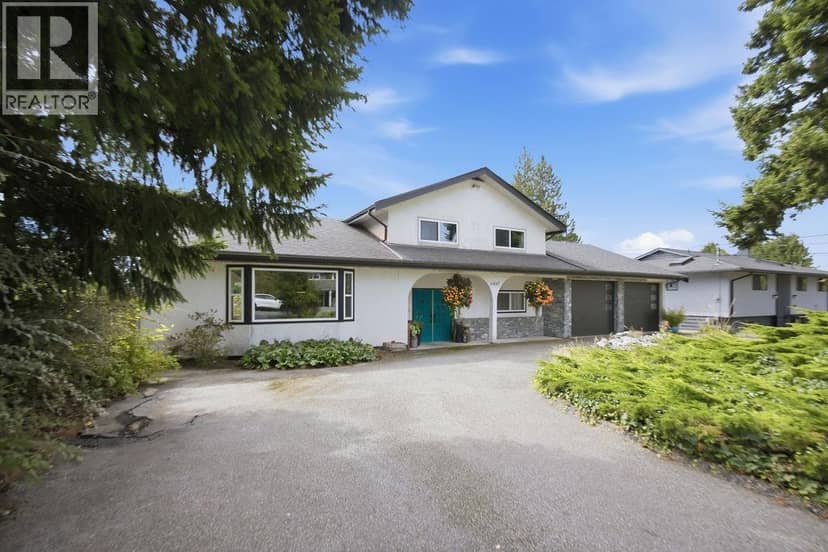 6447 SAMRON ROAD, Sechelt
