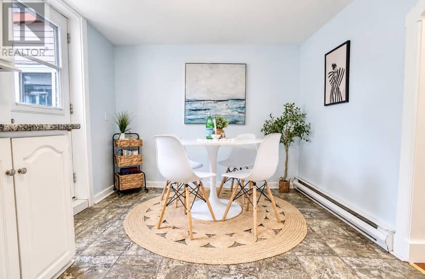 20 Colonial Street — photo 7 of 23