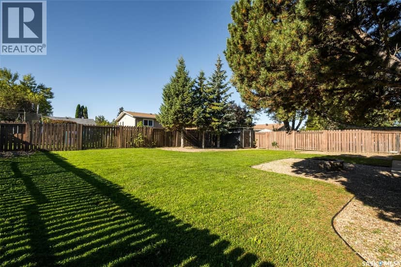 3035 Dunn DRIVE — photo 39 of 40
