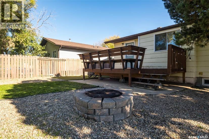 3035 Dunn DRIVE — photo 40 of 40