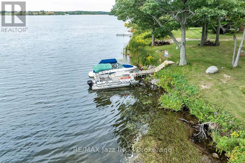 144 Long Island — photo 13 of 40