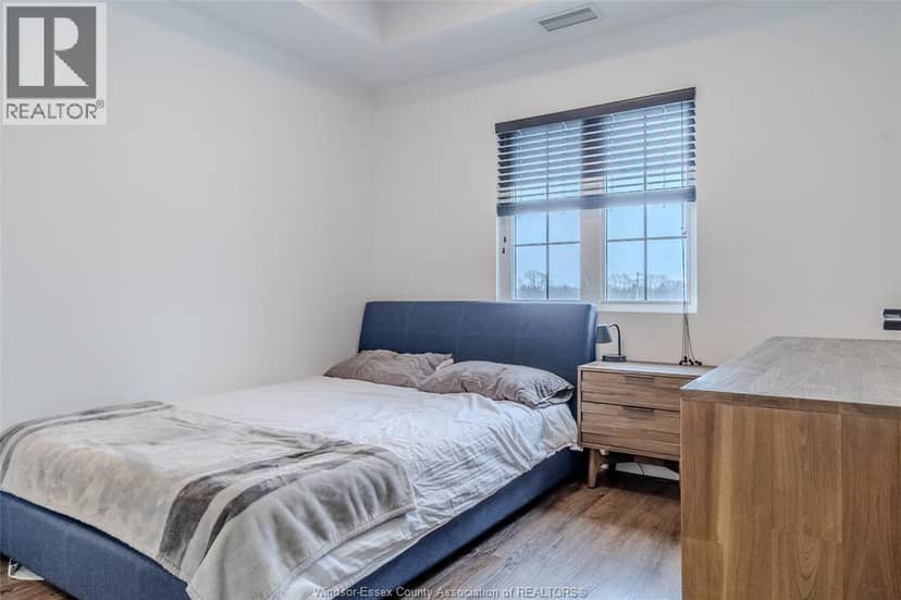 3817 Howard AVENUE Unit# 404 — photo 10 of 18