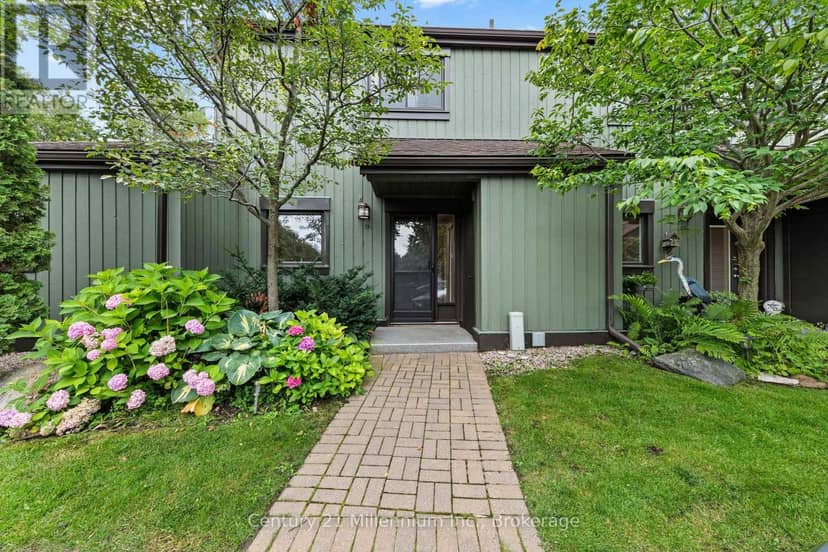 156 Escarpment Crescent — photo 1 of 40
