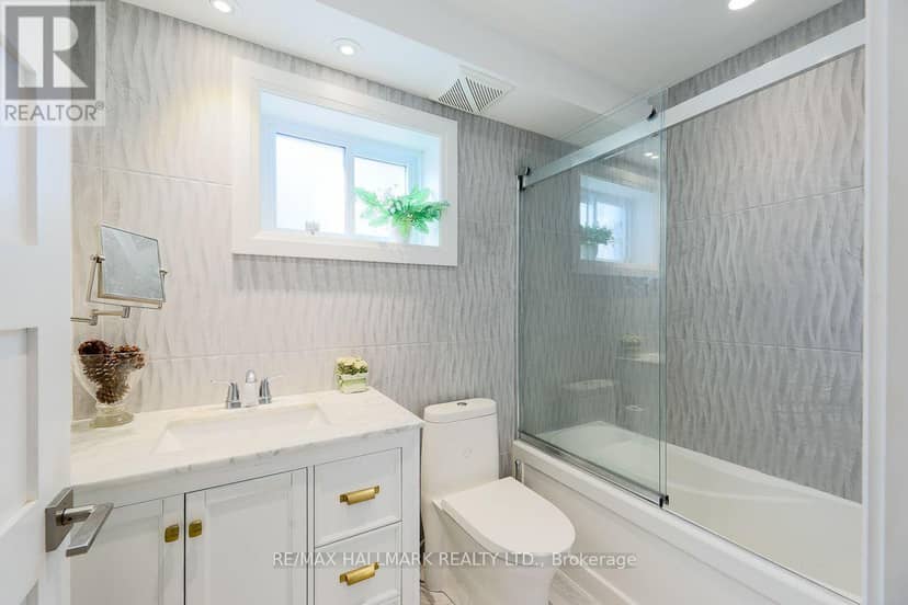 110 Lakeside Avenue — photo 14 of 40