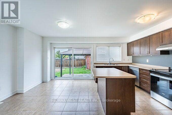 100 Swenson Street — photo 12 of 32