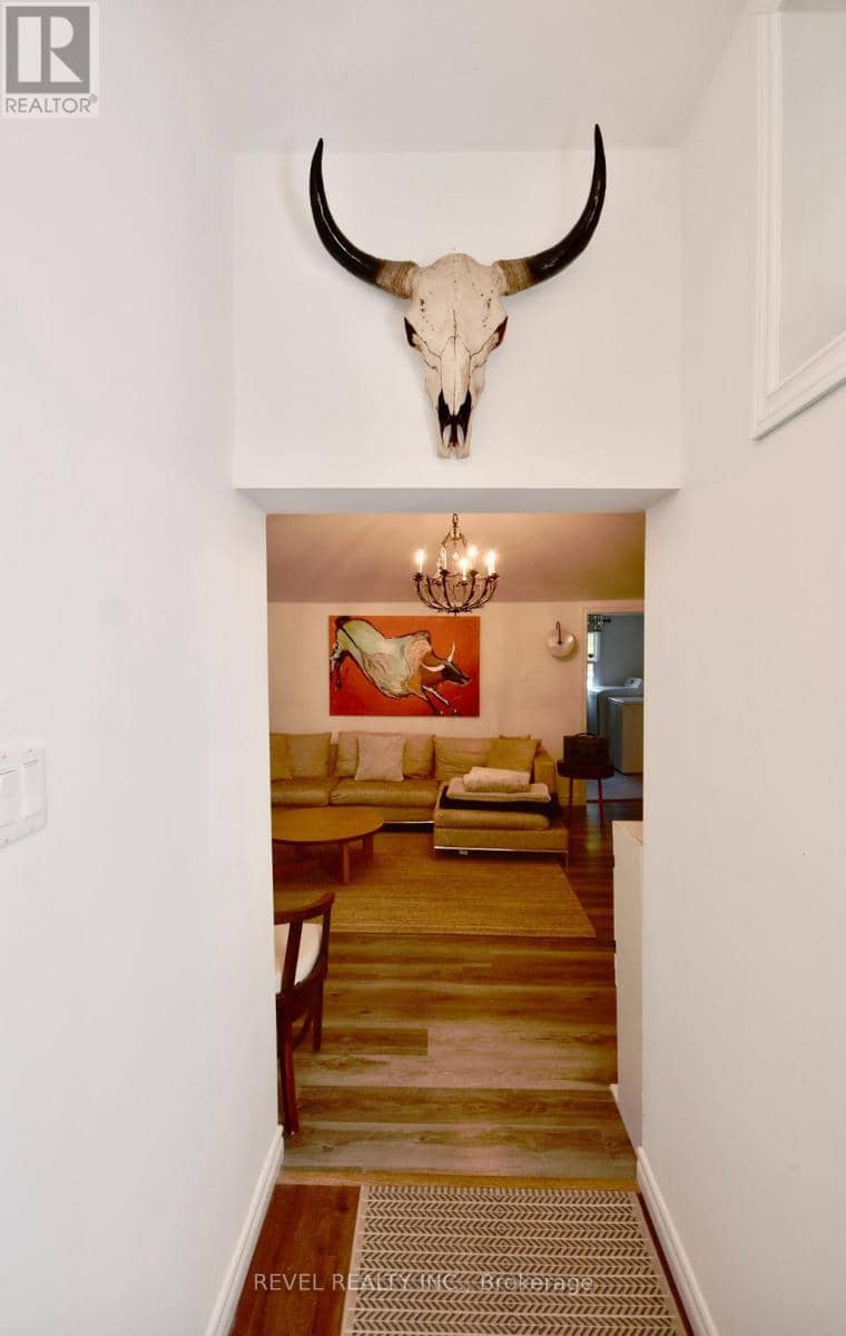 39 Domar Road, Tiny, photo 3