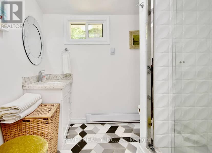 39 Domar Road, Tiny, photo 6
