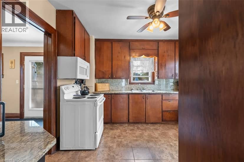 3938 MAIN Street — photo 32 of 40