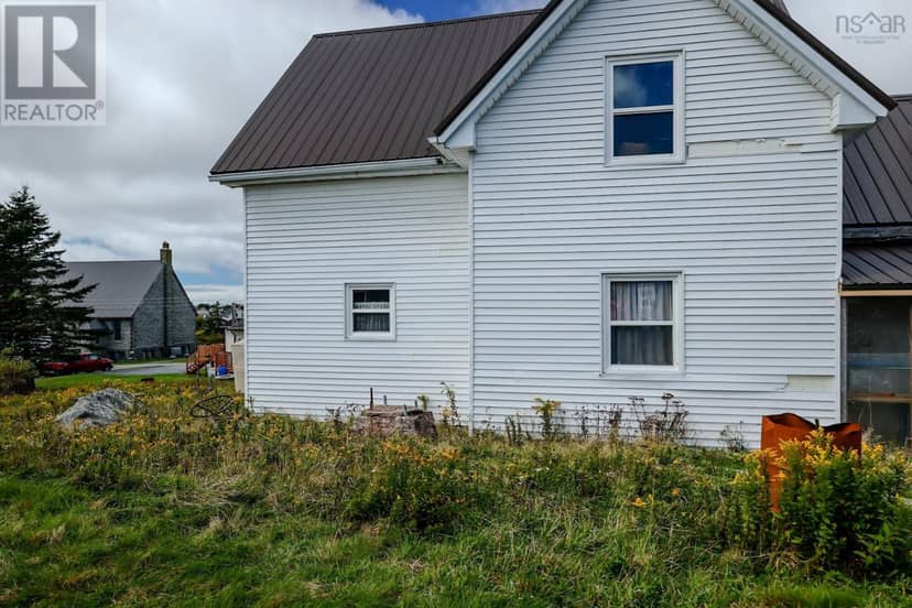 32 Church Road, Clark's Harbour, photo 2