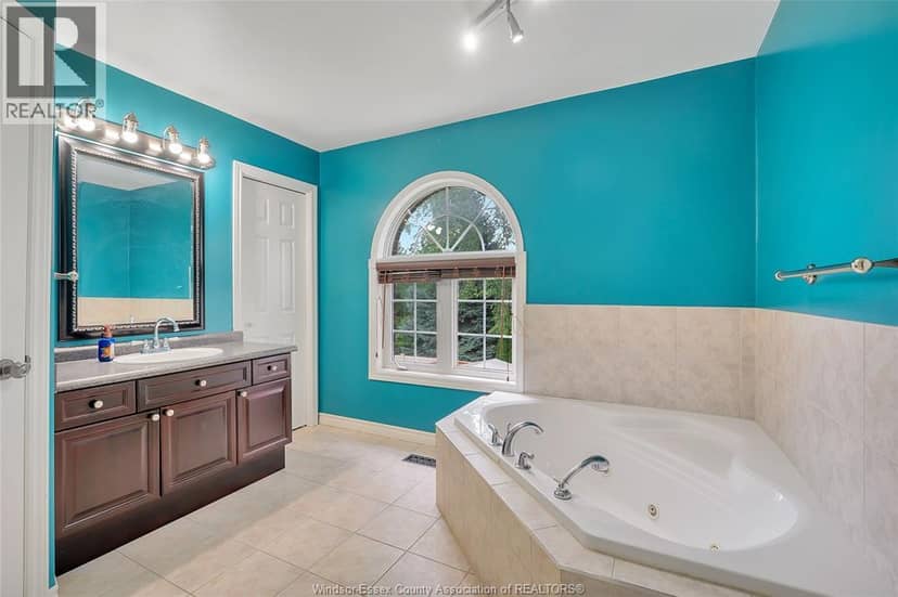 1334 Lakeview — photo 18 of 38