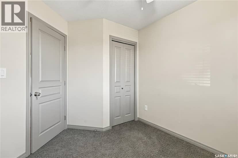 927 Glenview COVE — photo 19 of 40