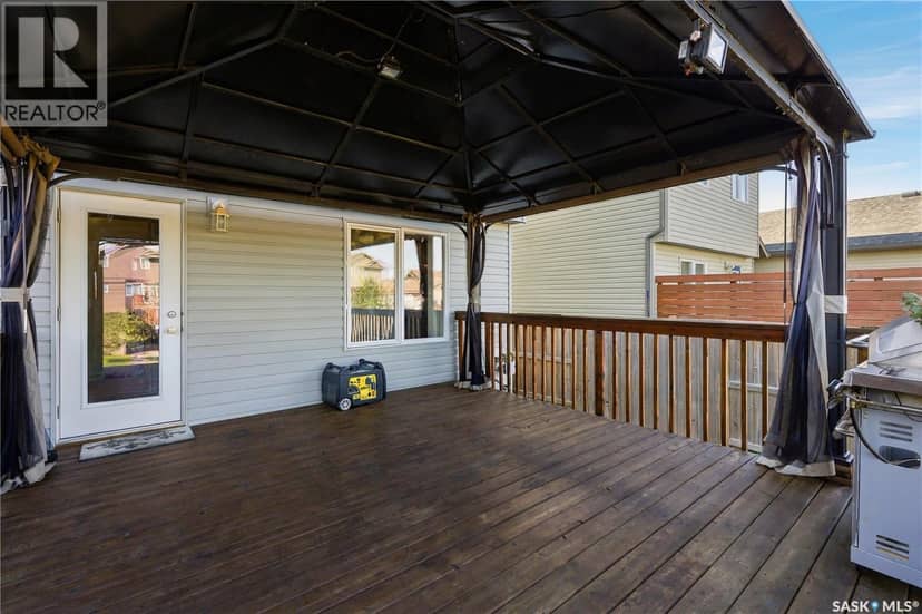 927 Glenview COVE — photo 33 of 40