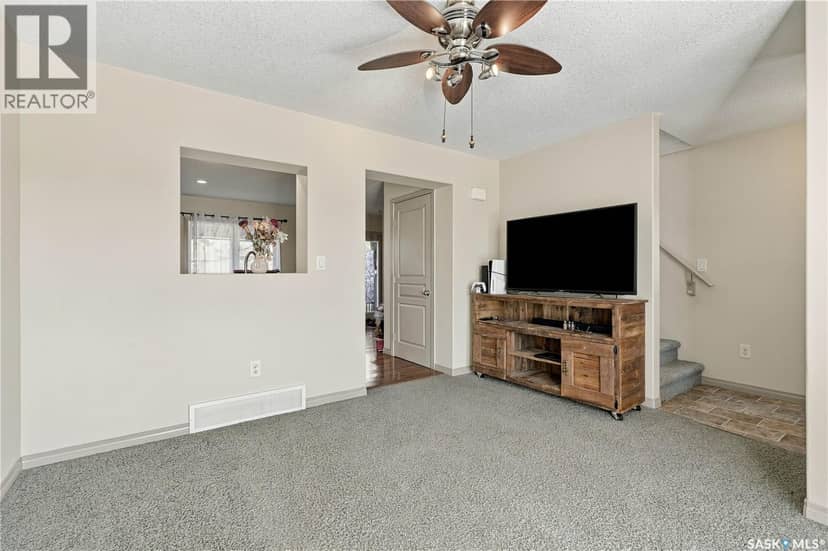 927 Glenview COVE, Martensville, photo 4