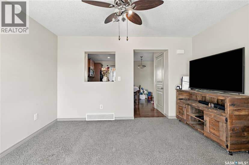 927 Glenview COVE, Martensville, photo 7