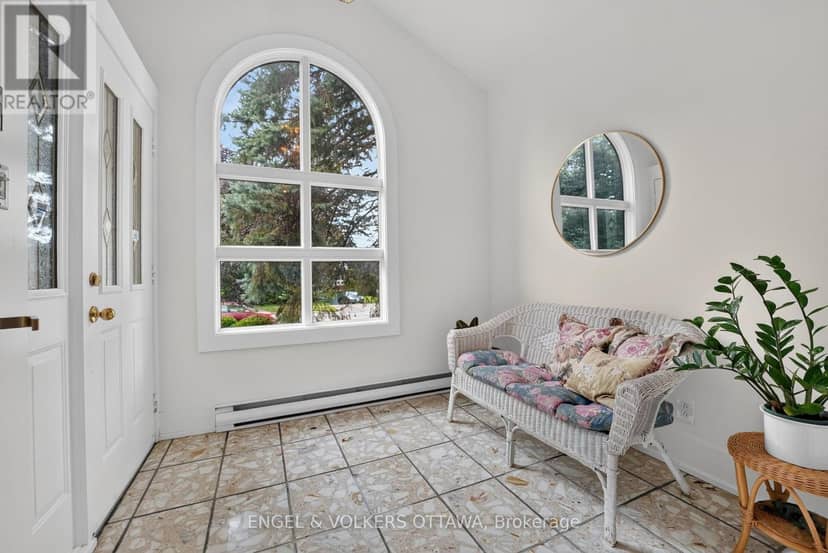 2101 Alta Vista Drive, Ottawa, photo 5