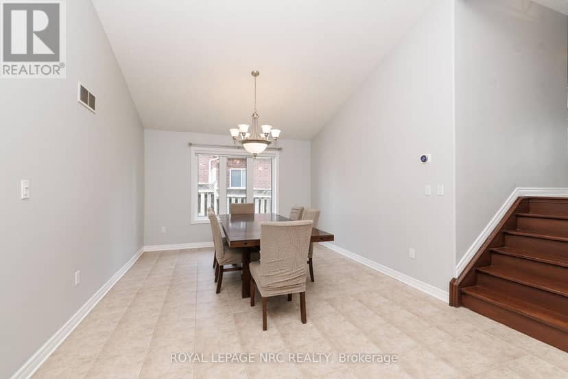 8532 Heikoop Crescent — photo 19 of 40