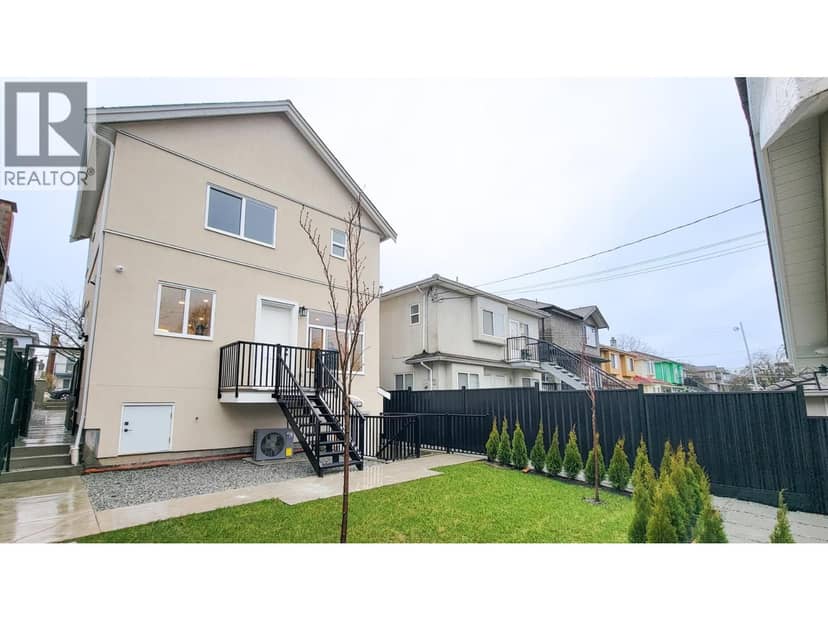 3433 E 23RD AVENUE, Vancouver, photo 3