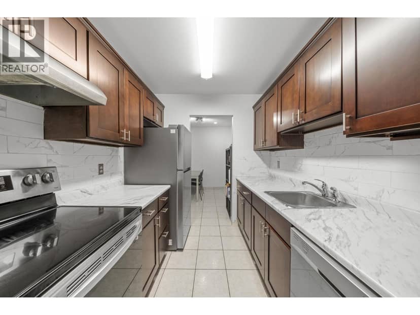 317 8511 ACKROYD ROAD, Richmond, photo 3