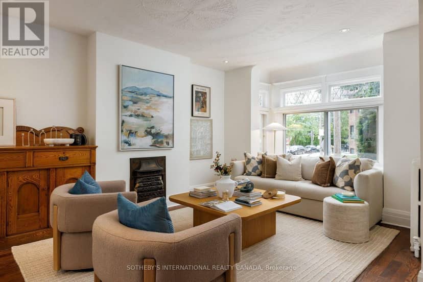 126 Hilton Avenue, Toronto, photo 4