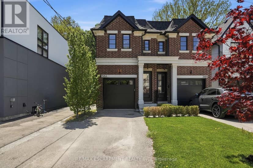 38A Maple Avenue N, Mississauga