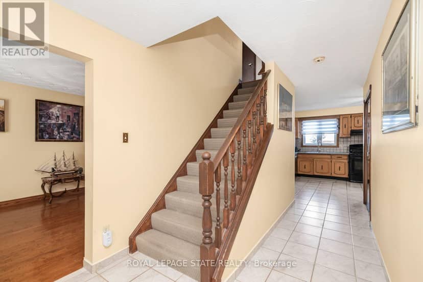 311 Hemlock Avenue — photo 17 of 40