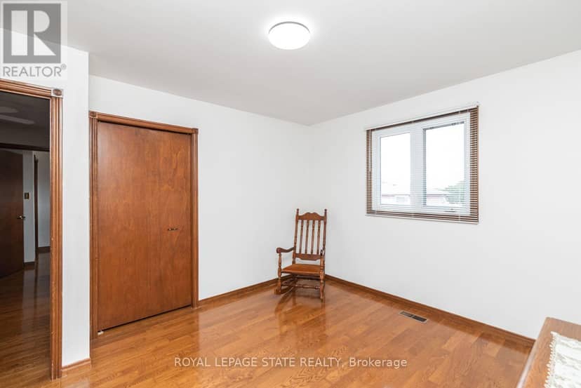 311 Hemlock Avenue — photo 18 of 40