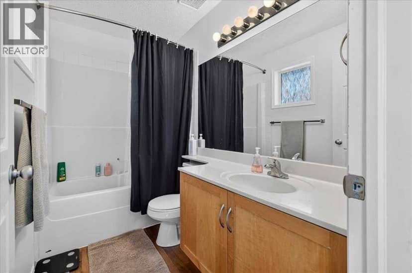 137 Bridlewood Lane SW — photo 35 of 40