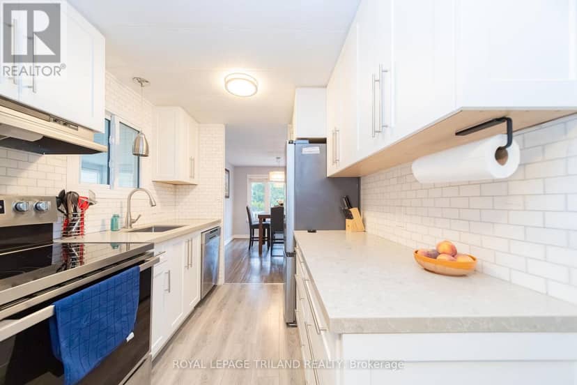 131 Sunningdale Place — photo 20 of 40