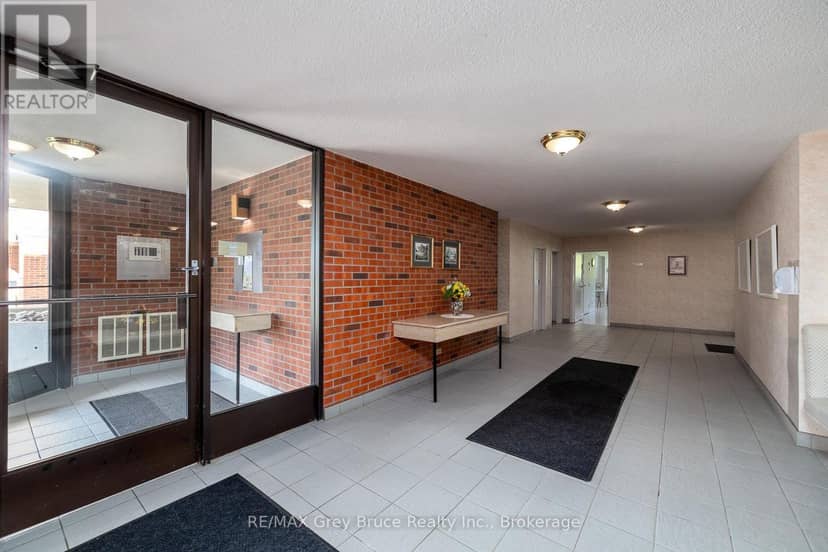401 - 860 9 Street E — photo 28 of 31