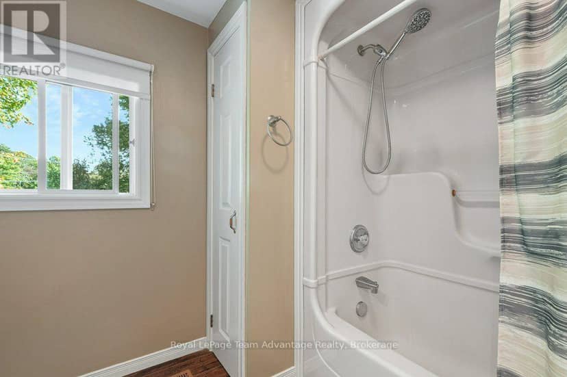 4 Swords Road — photo 29 of 40