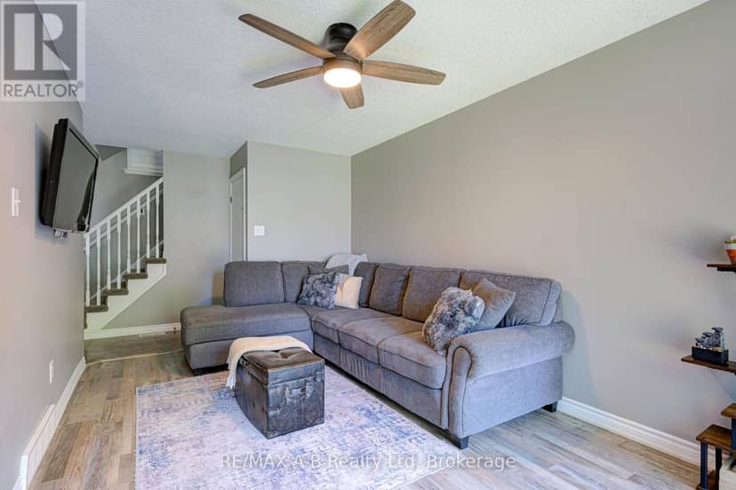 280 Railway Avenue — photo 22 of 40