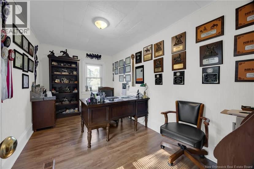 85 South Canaan Road — photo 15 of 40