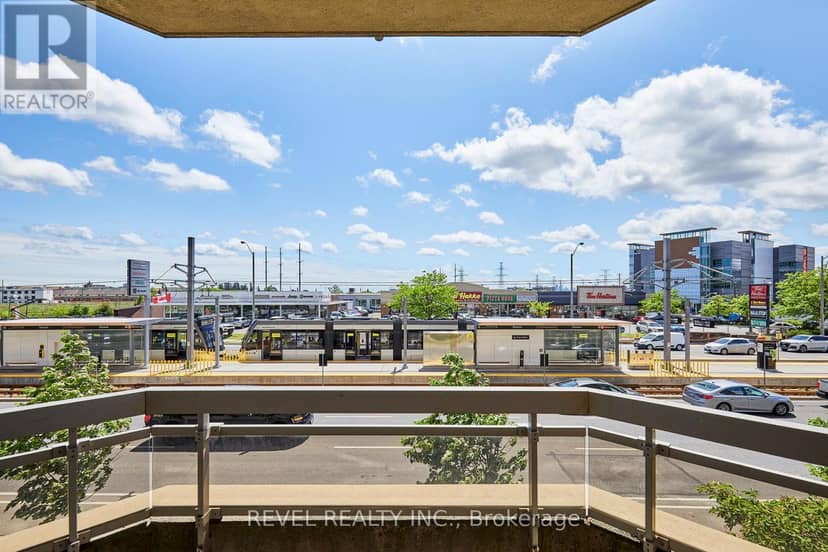 210 - 1700 Eglinton Avenue E, Toronto