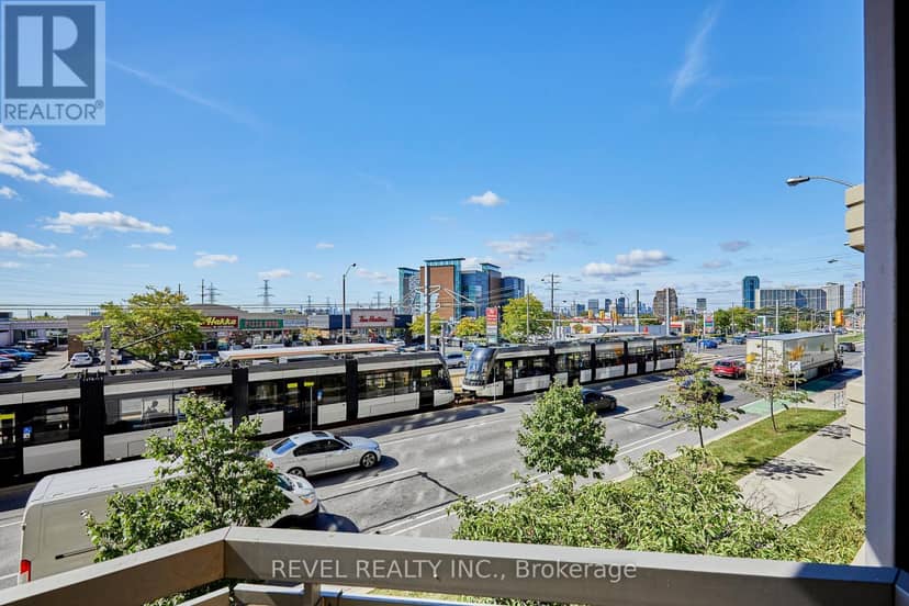 210 - 1700 Eglinton Avenue E — photo 25 of 28