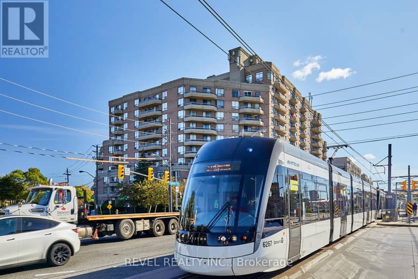 210 - 1700 Eglinton Avenue E — photo 27 of 28