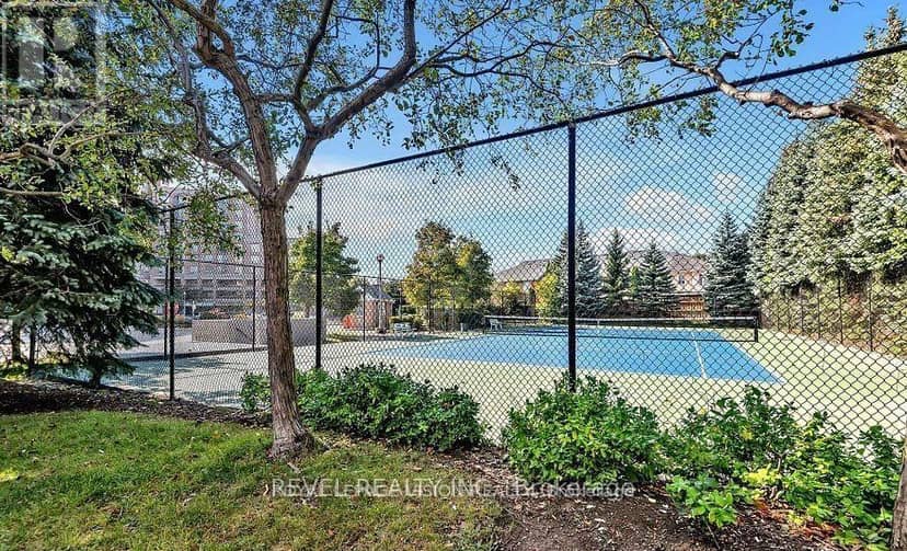 210 - 1700 Eglinton Avenue E, Toronto, photo 4