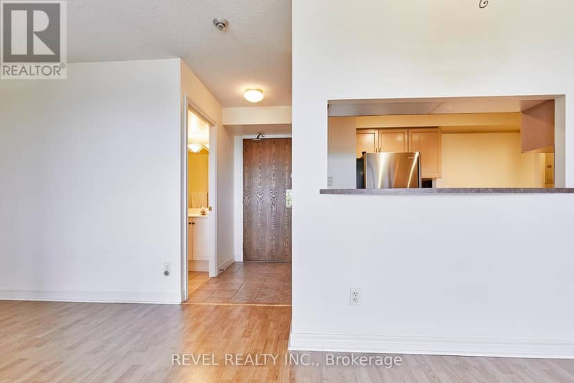 210 - 1700 Eglinton Avenue E, Toronto, photo 7