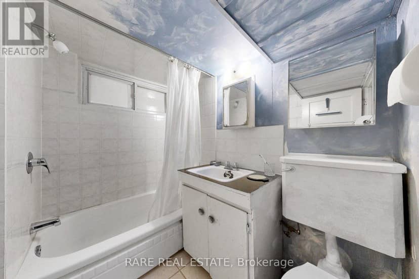 180 Atlas Avenue — photo 35 of 40