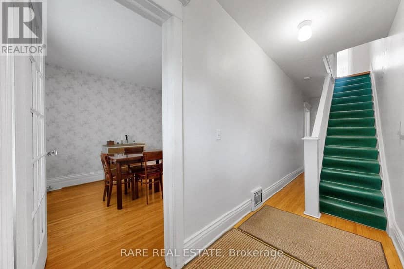 180 Atlas Avenue — photo 6 of 40