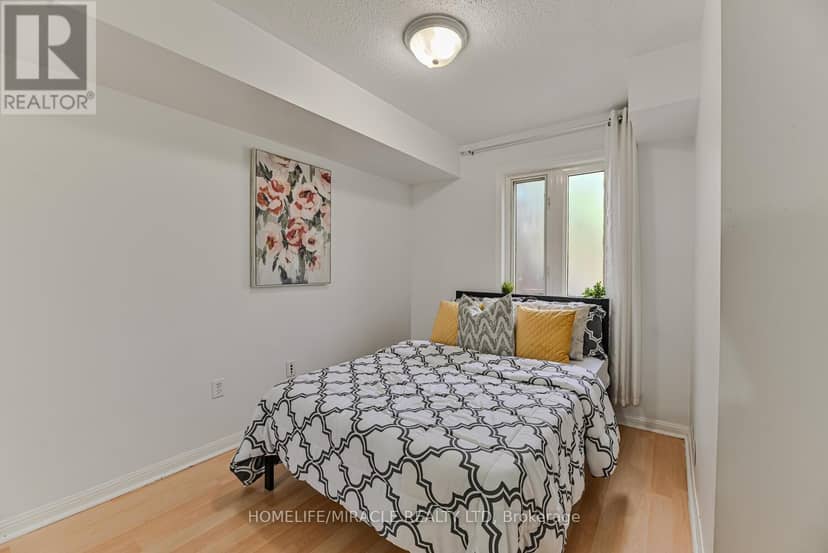 5 - 4620 Guildwood Way — photo 20 of 22