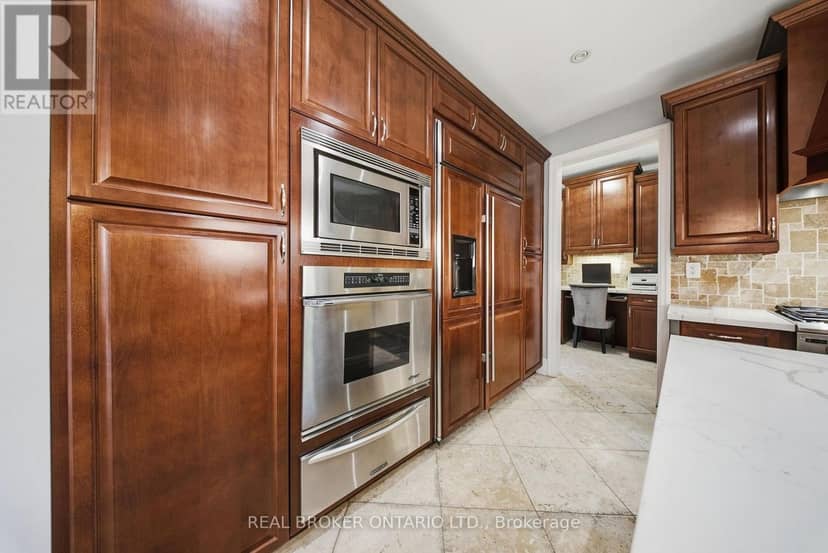 1078 McNeil Drive — photo 17 of 40