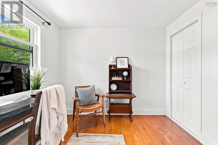 51 Hazelhurst Street — photo 19 of 32