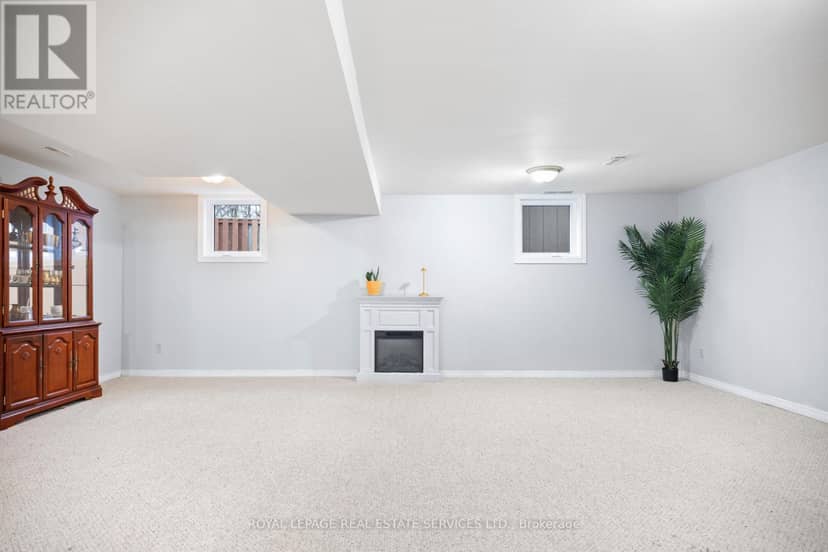 289 Hungerford Street — photo 27 of 27
