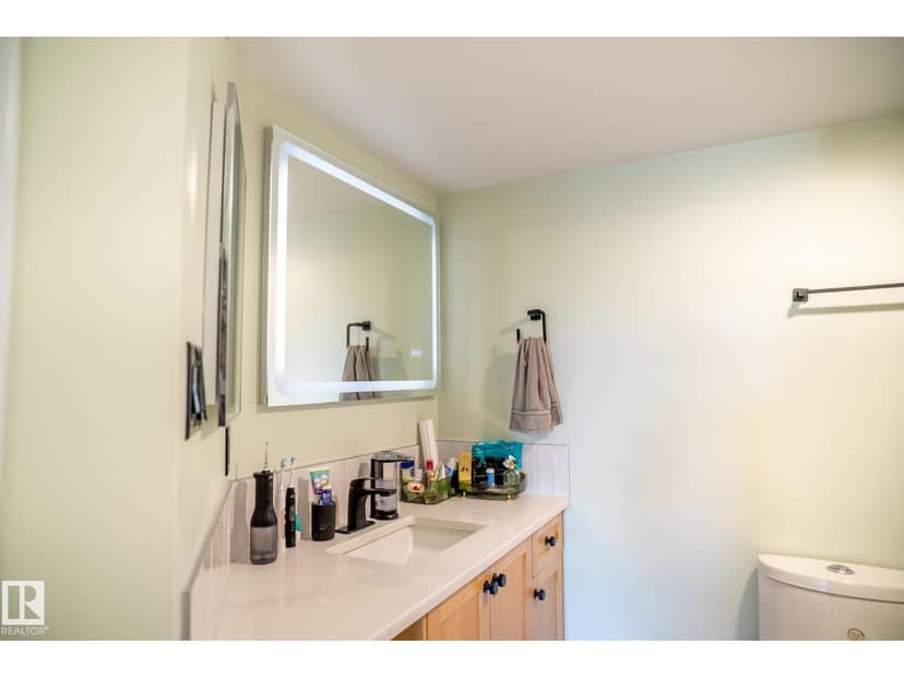 #307 13111 140 AV NW — photo 9 of 22