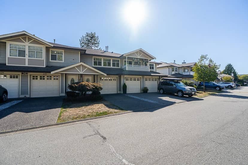 231 20391 96 AVENUE, Surrey