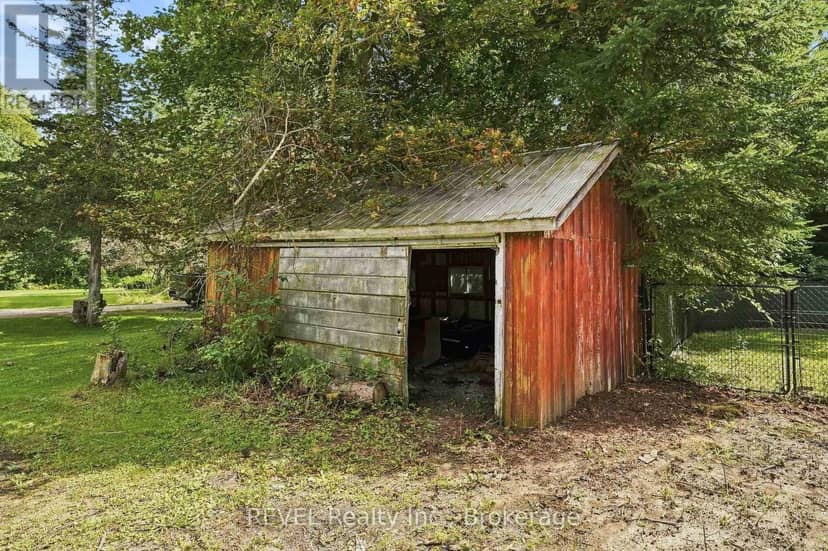 1529 County Road 64 — photo 39 of 40