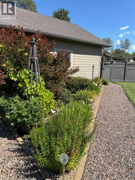 290, 677325 Churchill Park Road — photo 39 of 40