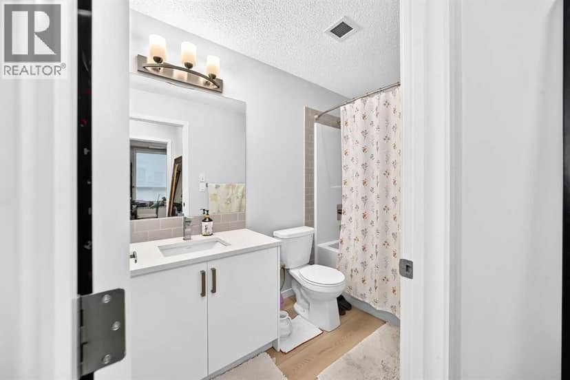 4320, 550 Belmont Street SW — photo 23 of 39