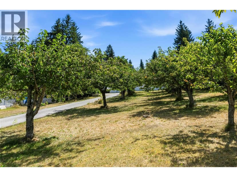 4640 70 Avenue NE, Salmon Arm, photo 5